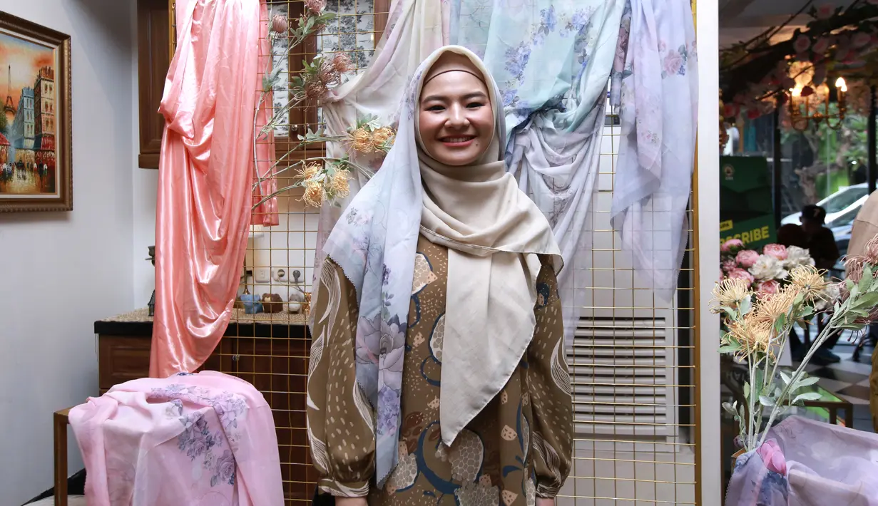 Eriska Rein Berhijab (Deki Prayoga/Dream.co.id)