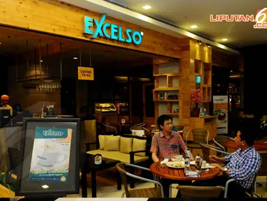 [FOTO] Begini Cara Refreshing Kopi yang Maknyus 