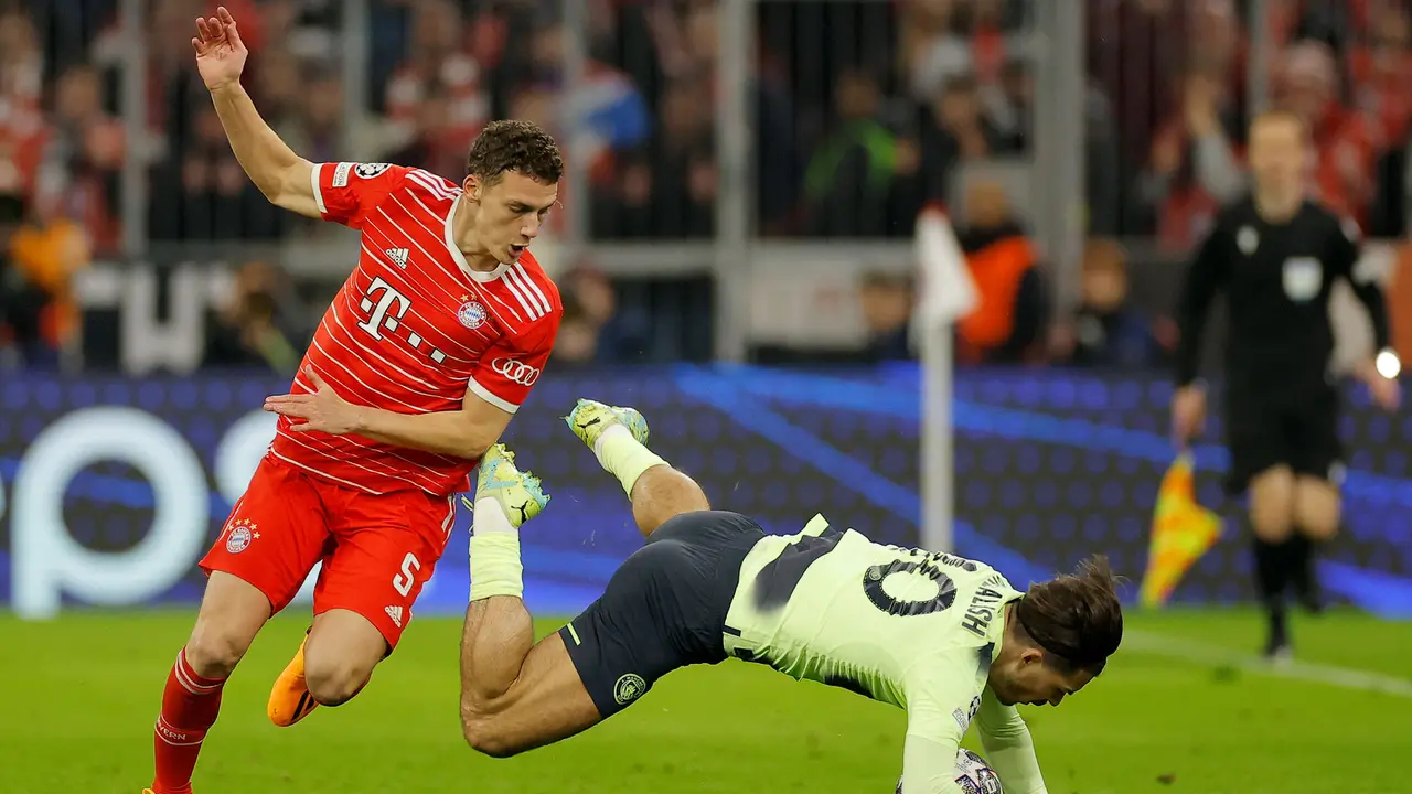 Foto: 5 Bek Sepadan yang Layak Gantikan Harry Maguire di MU