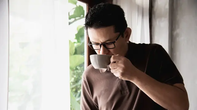 Minum Kopi