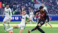 Tak Cuma Jay Idzes, AC Milan Bidik Bek Rayo Vallecano