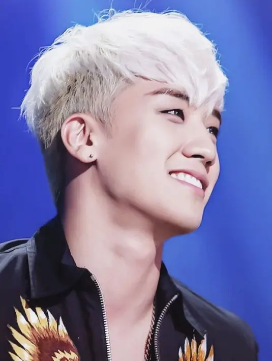 Pada Desember nanti, Seungri akan berumur 28 tahun. Memang Seungri berencana akan menjalankan wajib militer setelah menyelesaikan promosi album terbarunya. (Foto: koreaboo.com)