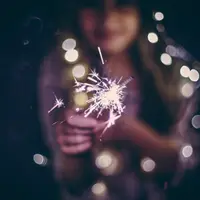 Ilustrasi tahun baru, inspirasi, semangat, motivasi. (Photo by nine koepfer on Unsplash)
