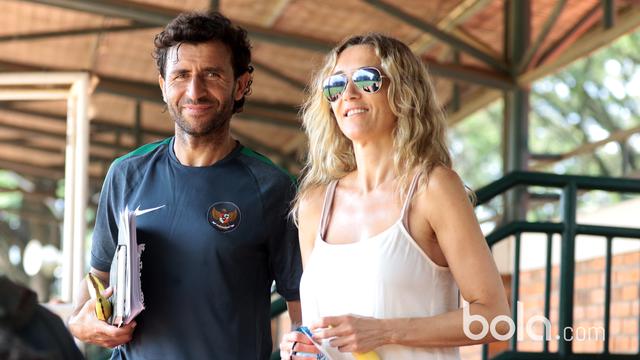 Luis Milla dan Maria Luisa