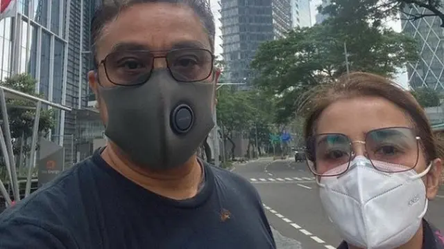 Dede Yusuf dan Istri