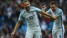 Duet striker, Harry Kane dan Jamie Vardy menjadi penentu kemenangan Inggris atas Turki pada laga persahabatan di Stadion Ettihad, Manchester, Minggu (22/5/2016). Inggris berhasil menang 2-1 atas Turki berkat gol kedua pemain. (AFP/Paul Ellis)