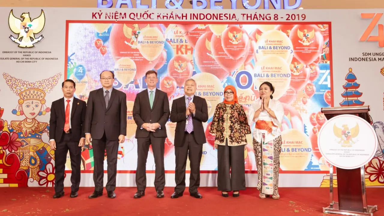 (sumber: KBRI Hanoi)