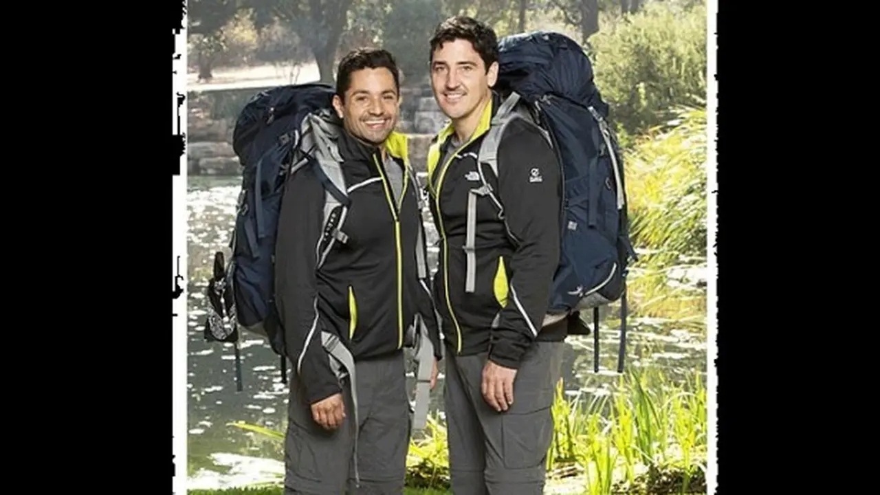 Jonathan Knight `NKOTB` Ikut The Amazing Race Bareng Pacar Pria