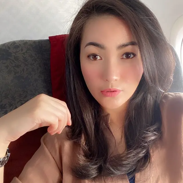 Potret terbaru Chisty Jusung, awet muda di usia 38 tahun. (Sumber: Instagram/christyjusung)