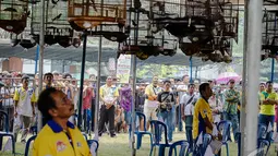 Untuk menarik minat wisatawan ke  Lubuklinggau,  Walikota Lubuklinggau menggelar lomba burung berkicau yang berhadiah cukup besar, Sumatera Selatan, Minggu (12/10/2014) (Liputan6.com/Faizal Fanani)