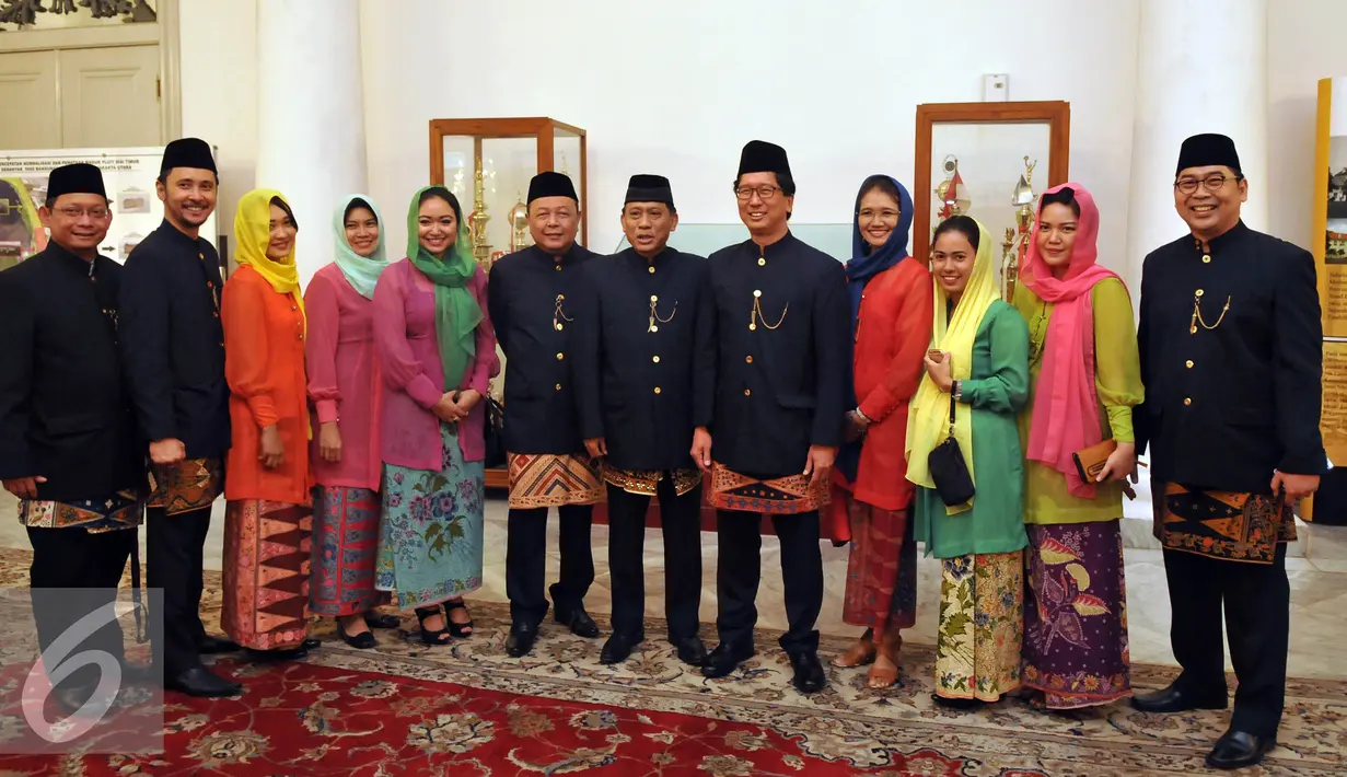 Perwakilan Grup Emtek ikut menghadiri acara Evaluasi Dengar Pendapat 10 LPS TV Berjaringan di Balai Kota, Jakarta, Selasa (10/5). Acara ini sebagai evaluasi proses perpanjangan izin penyiaran 10 tahun televisi (Liputan6.com/JohanTallo)