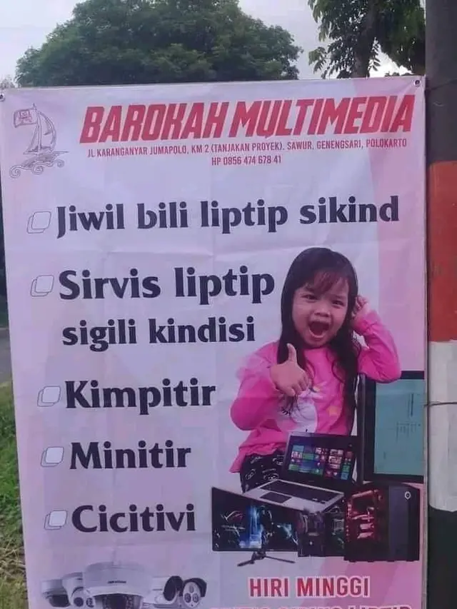 6 Spanduk Jualan Pulsa hingga Service Komputer Huruf Vokalnya I Semua Ini Kocak