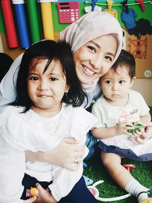 Ditemui di kantor Falcon Pictures, di kawasan Duren Tiga, Jakarta Selatan, Senin (18/9), Natasha Rizky mengungkapkan keinginannya menambah anak laki-laki, namun sebelum di usianya yang menginjak 25 tahun. (Instagram/natasharizkynew)