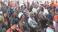 [VIDEO] Terapi Hiburan Anak-anak Pengungsi Gunung Sinabung