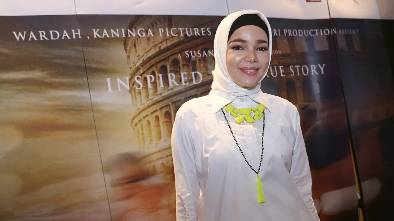 Dewi Sandra
