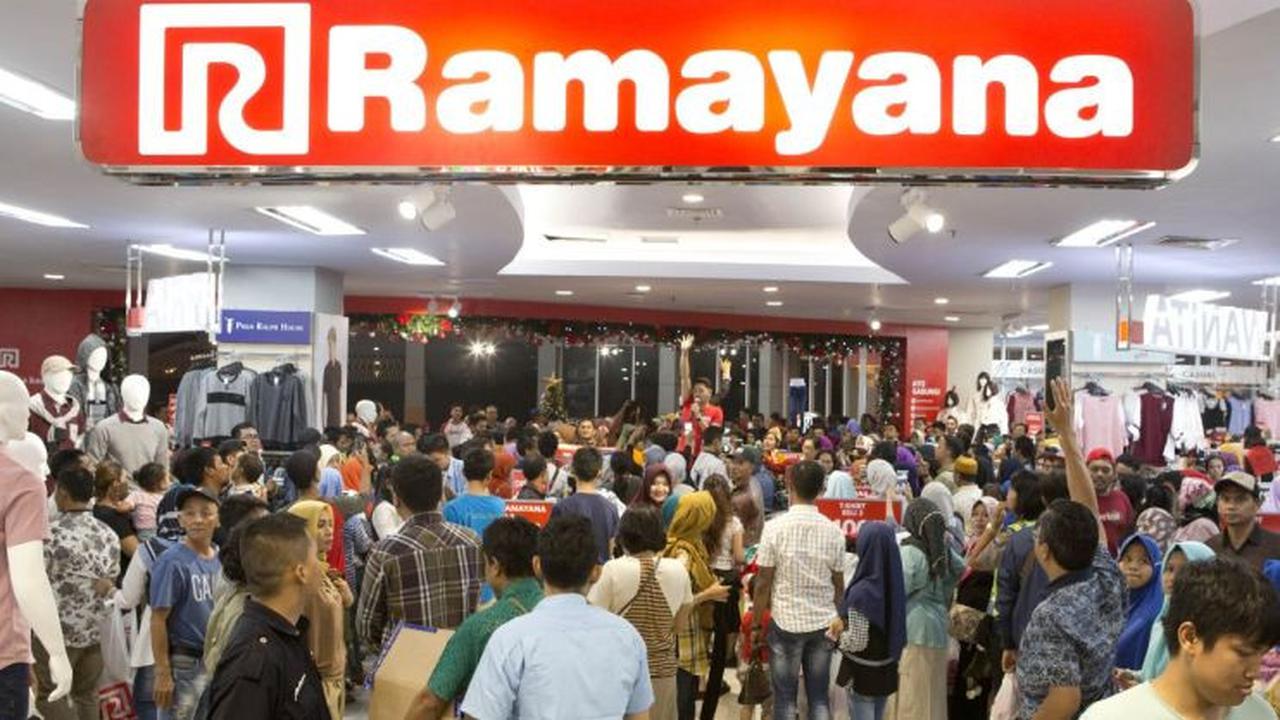PT Ramayana Lestari Sentosa Tbk menambah tiga gerai baru di bulan Desember. 
