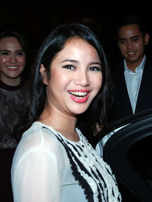 Pemain sinetron berdarah Belanda, Tionghoa dan Jawa, Chaca Frederica juga terlihat hadir dalam acara resepsi pernikahan Nycta-Rizky. (Deki Prayoga/Bintang.com)