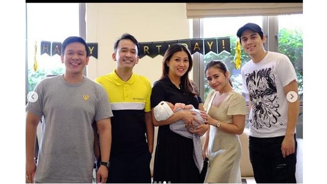 5 Potret Terbaru Sarwendah Usai Melahirkan, Sudah Langsing Lagi