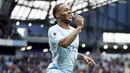 5. Raheem Sterling (Manchester City) - Penyerang sayap City ini menempati posisi pertama sebagai pemain paling berharga di Liga Inggris. Pemain lincah dan produktif dalam urusan mencetak gol ini memiliki harga 115,2 Juta Poundsterling. (AP/Nick Potts)