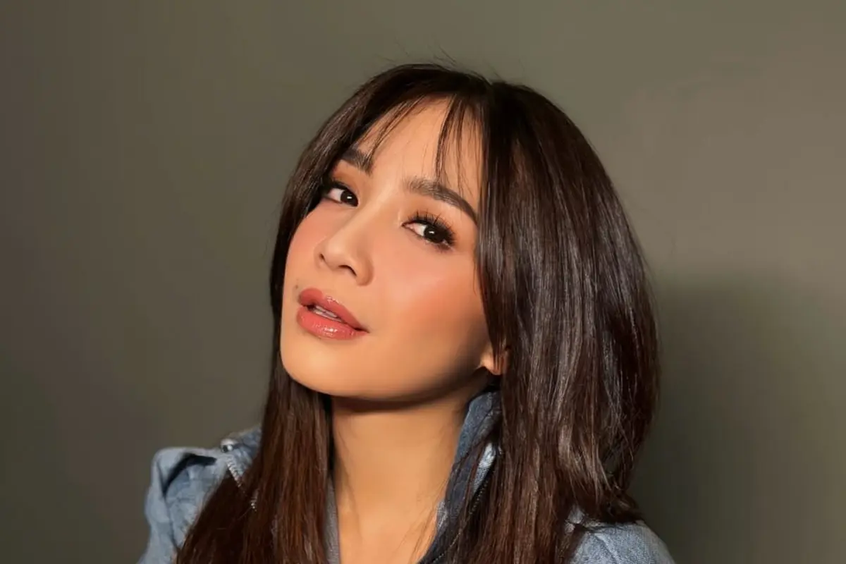 New Year, New Hair, Nagita Slavina Balik ke Era ABG dengan Rambut Berponi