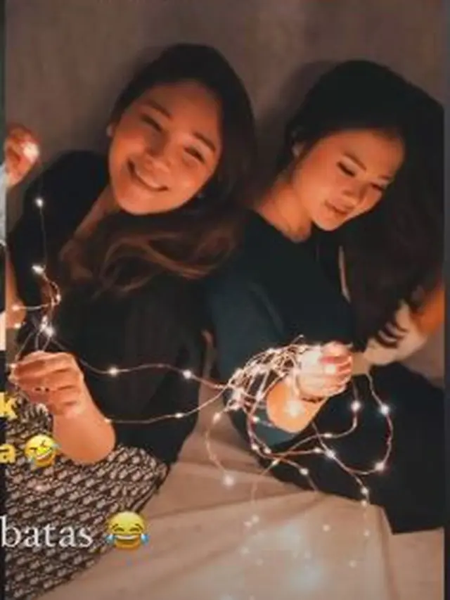Berani Tampil Beda, Ini 5 Potret Terbaru Felicia Tissue yang Dipuji Makin Cantik