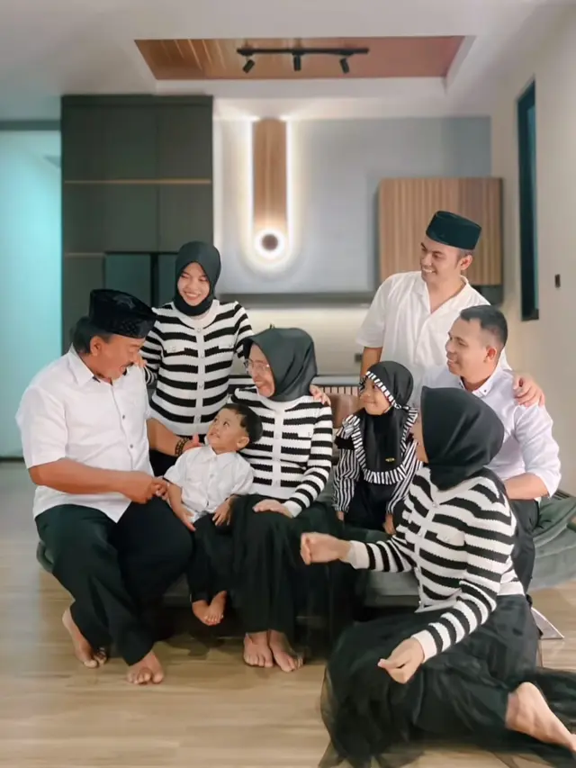 Ide Pose Lebaran