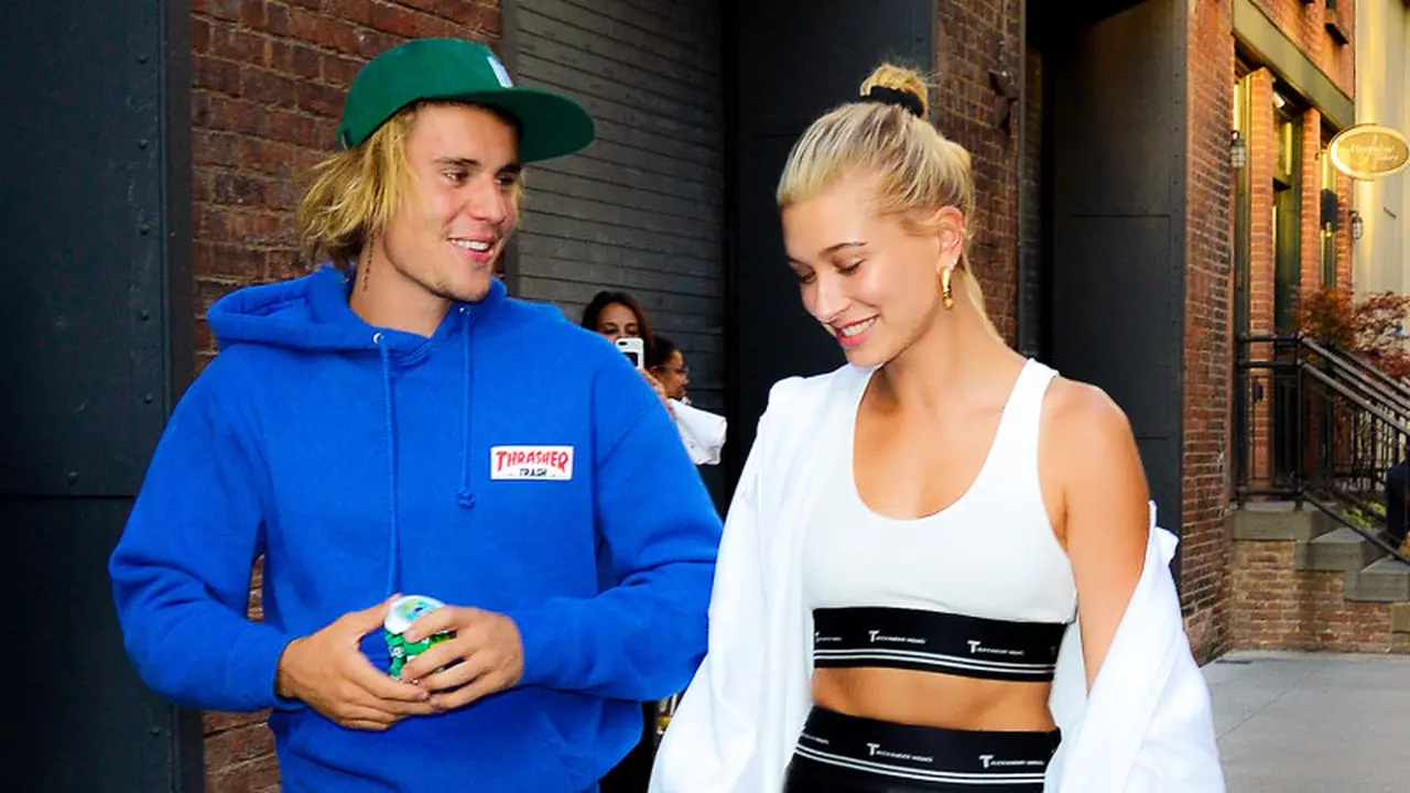 [Bintang] Hailey Baldwin - Justin Bieber