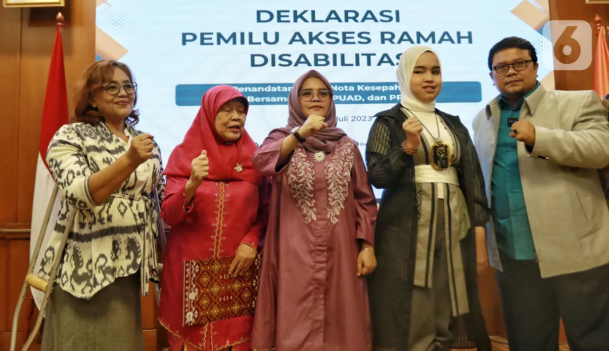 Deklarasi ini dilakukan Bawaslu bersama Komisi Nasional Disabilitas (KND), Pusat Pemilihan Umum Akses (PPUA), dan Persatuan Penyandang Disabilitas Indonesia (PPDI). (Liputan6.com/Angga Yuniar)
