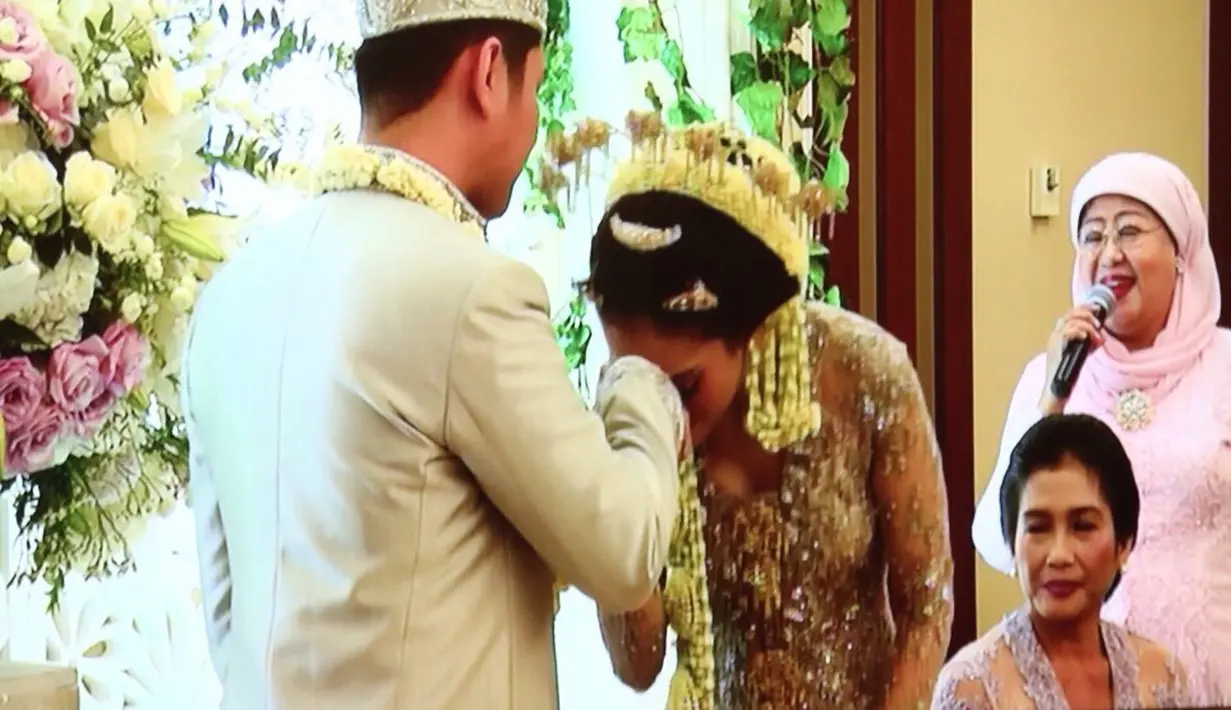 Pemeran Acha Septriasa akan vakum sementara di dunia hiburan. Setelah resmi menjadi istri Vicky Kharisma, Acha akan ikut tinggal bersama suami di Sidney untuk beberapa saat. (Galih W. Satria/Bintang.com)