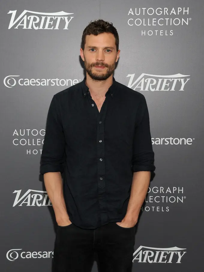 [Bintang] 8 Aktor Hollywood yang Jadi Papa Ganteng dan Bikin Melting Kaum Hawa