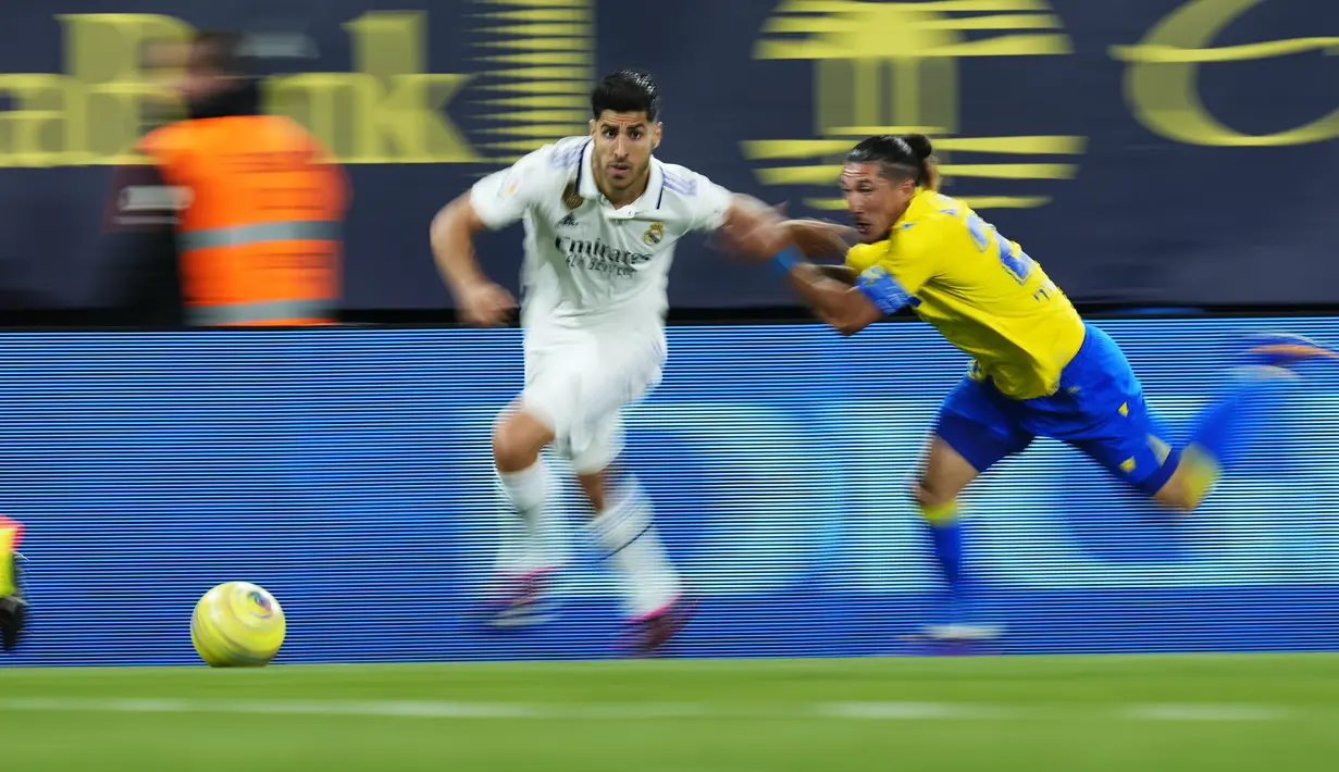 Mereka terpaut 10 angka dari Barcelona yang belum bertanding pekan ini. (AP Photo/Jose Breton)