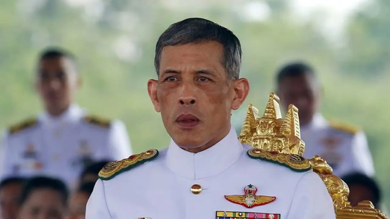 [Bintang] Raja Thailand