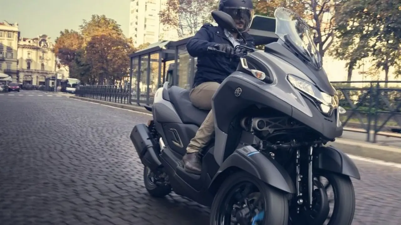 Yamaha Tricity 300