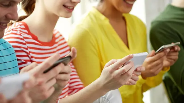 Mengapa Generasi Milenial Mudah Kecanduan Teknologi?