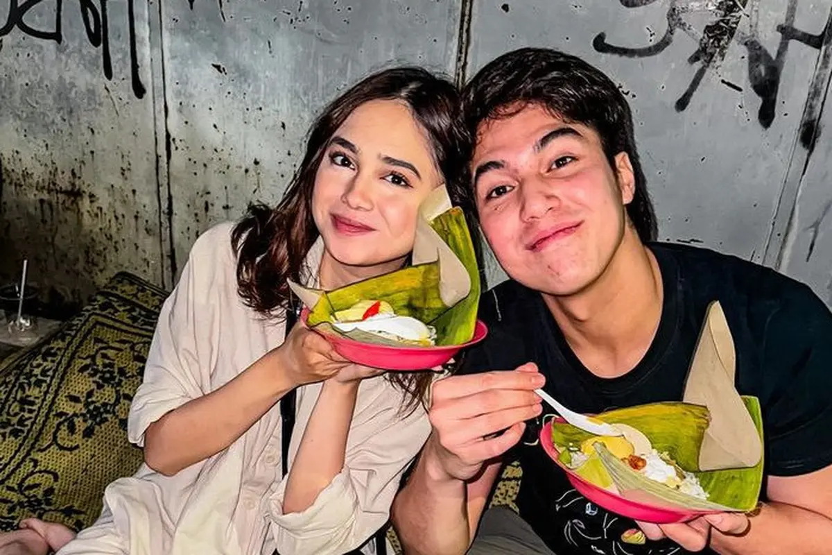 Syifa Hadju saat Makan Nasi Kucing Lesehan Bersama El Rumi