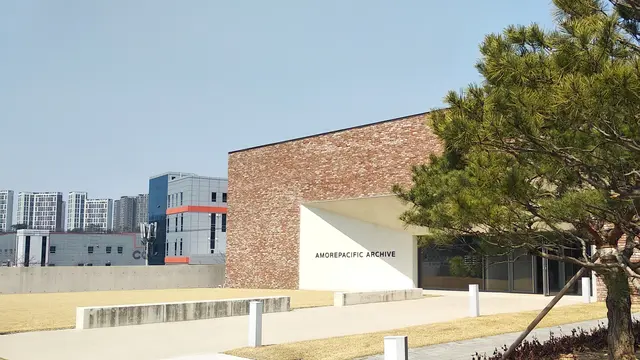 Amorepacific Archive
