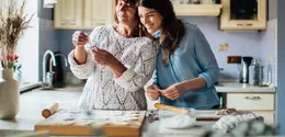 Ilustrasi Orangtua dan Anak Credit: pexels.com/Elly
