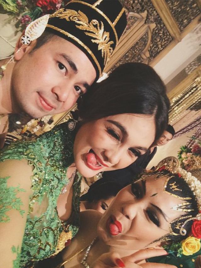 Foto Bareng Mantan Kekasih Luna Maya, Raffi Ahmad Bikin 