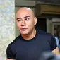 "Deddy Corbuzier mulai kumpulkan bukti atas pernyataan kuasa hukum Mario Teguh. Namun untuk dilaporkan atau tidak, masih harus dipikirkan," ungkap Hotman Paris, selaku kuasa hukum Deddy Corbuzier. (Nurwahyunan/Bintang.com)