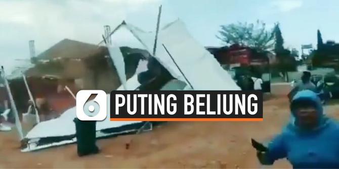 VIDEO: Angin Puting Beliung Hancurkan Tenda Pameran di Jepara