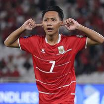 Pemain Timnas Indonesia, Beckham Putra, merayakan golnya saat melawan Saint Kitts and Nevis pada ajang FIFA Series 2026 di Stadion Utama Gelora Bung Karno (SUGBK), Jumat (27/3/2026) malam WIB. Menghadapi Saint Kitts and Nevis di FIFA Series 2026, Timnas Indonesia meraih hasil positif. (Bola.com/Abdul Aziz)