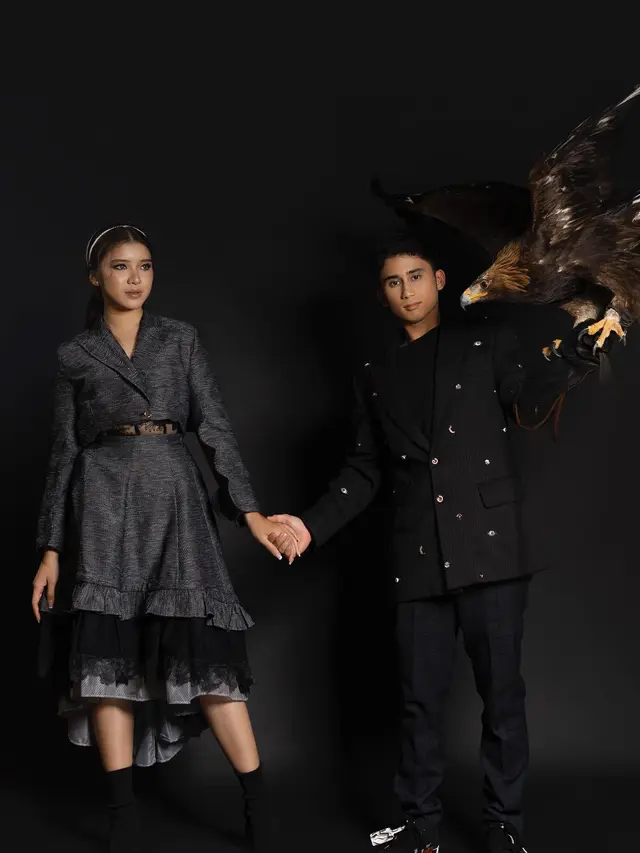 5 Pemotretan Terbaru Tiara Andini dan Alshad Ahmad Bersama Elang Ini Curi Perhatian