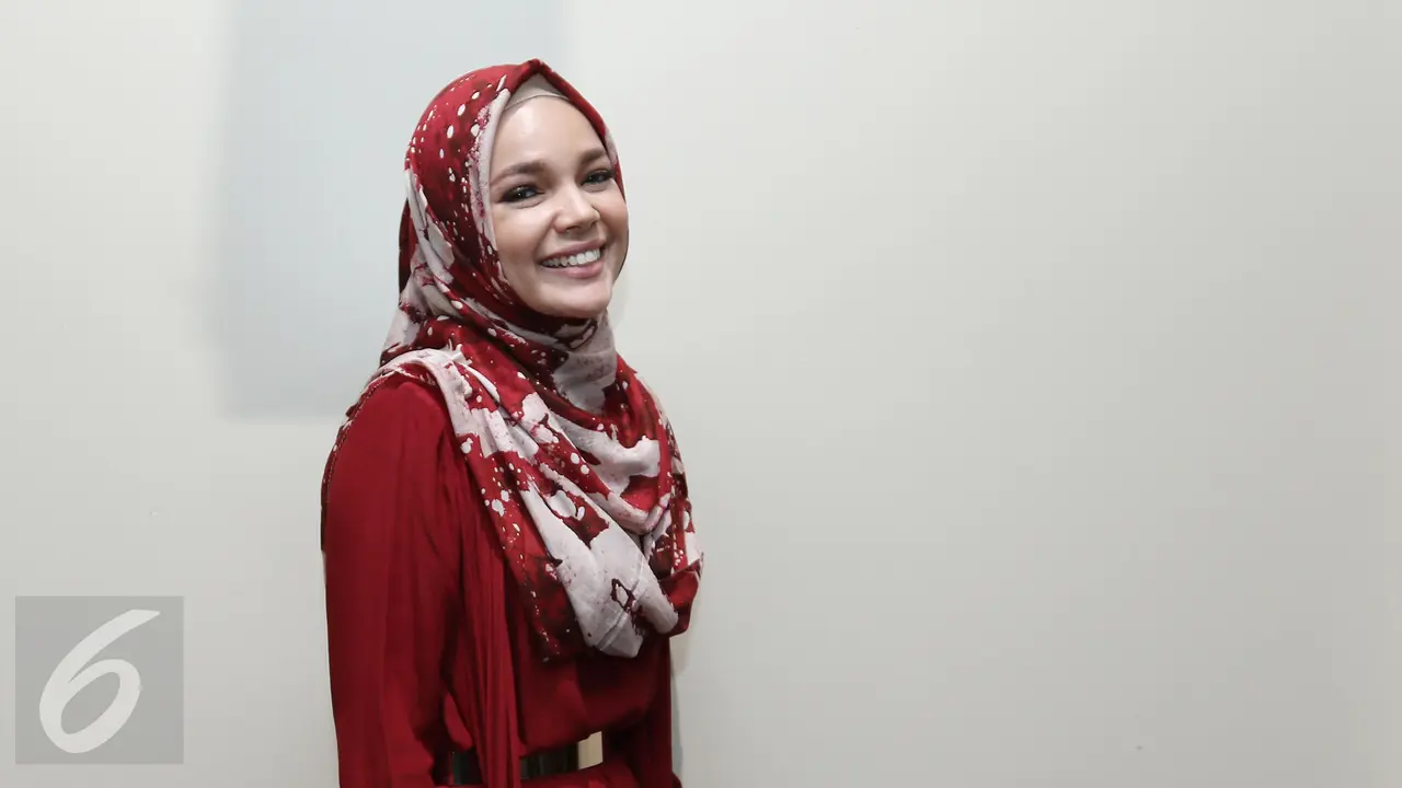 Dewi Sandra
