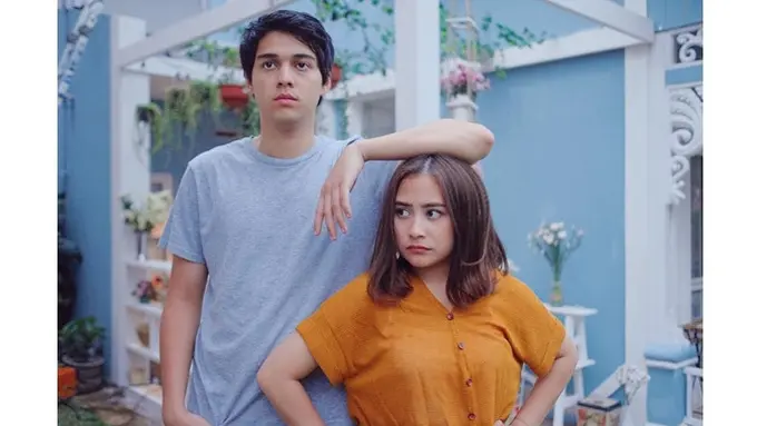 Dikabarkan Putus, Ini 7 Momen Kebersamaan Prilly Latuconsina dan Maxime Bouttier