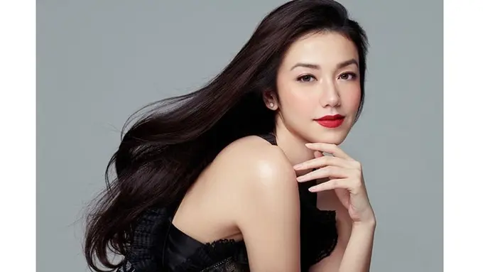 Kembali ke Dunia Entertain, Ini 7 Potret Terbaru Velove Vexia