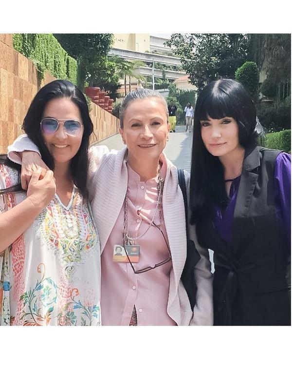 Terbaru Suster Cecilia 'Carita de Angel' (Sumber: Instagram/lisette_morelos)