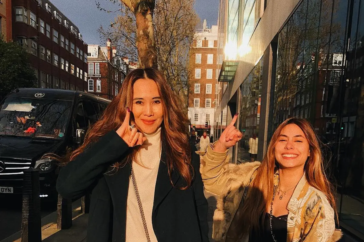 Valerie dan Ina Thomas (Instagram/ valerieethomas)