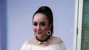 Perang kata di tiwtter antara Farhat Abbas dengan Regina Adrianie Putri beberapa waktu lalu memang menjadi perbincangan publik. (Deki Prayoga/Bintang.com)