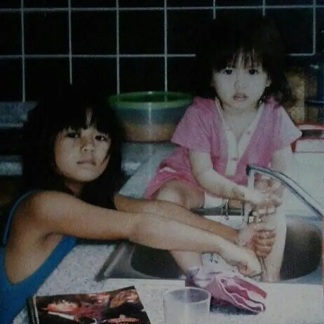 6 Foto Masa Kecil Hasya Kyla Eks JKT48, Kakak Adhisty Zara