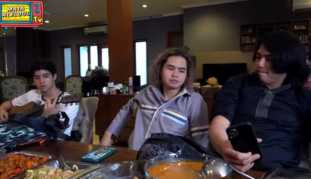 Lebaran kedua Maia Estianty (Youtube/MAIA ALELDUL TV)